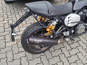 Yamaha XJR 1300 - 3