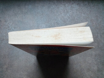 Terry Pratchett - Temná strana slunce - 3