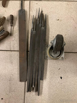 Nářadí / klíče / kleště / šroubováky / - 3