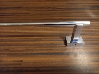 Grohe Essentials Cube Držák na ručníky 60 cm (40509001) - 3