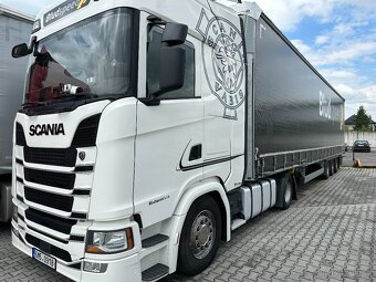 Řidič MKD SCANIA S 500 Lowdeck stabilní práce - 3