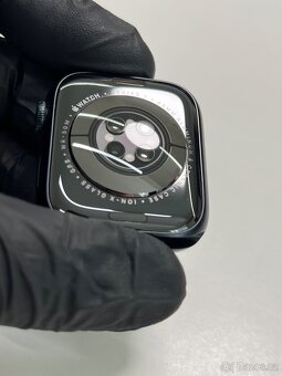 Apple Watch Series 7 45mm GPS Graphite - 3