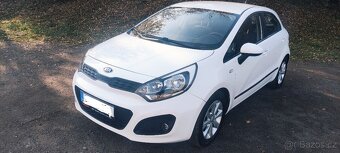 Kia Rio - 3