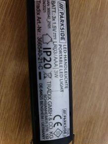 LED diodová svítilna baterka 3xAAA - 3