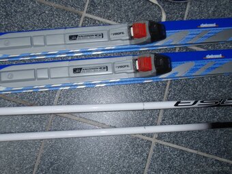 SET BĚŽKY TECNO 140 CM+BOTY SALOMON VEL.36,5+HŮLKY LEKI 110 - 3