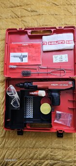 Vstřelovací přístroj HILTI - 3