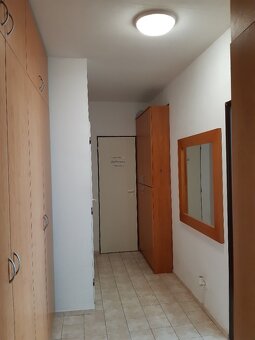 Pronájem bytu 1+1 Chrudim, Na Větrníku - 3