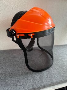 Štít na sečení trávy a křovin - 3