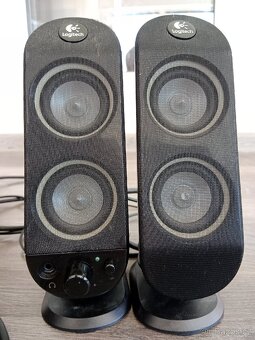 Reproduktory se silným subwooferem - 3