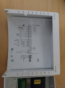 Nice A01 řídící centrála pro jeden pohon včetně přijímače - 3