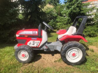 PEG PÉREGO Šlapací traktor - 3