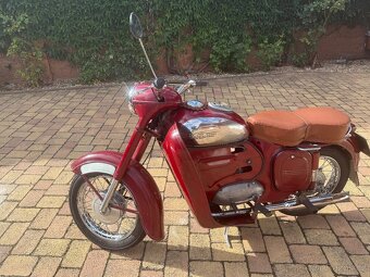 Jawa 250 - kývačka - 3