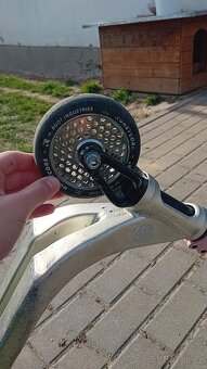 freestyle koloběžka costom stavěna na míru - 3