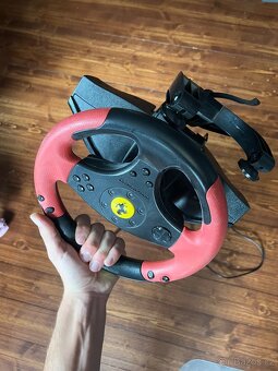Herní Volant - Thrustmaster Ferrari Racing Wheel Red Legend - 3