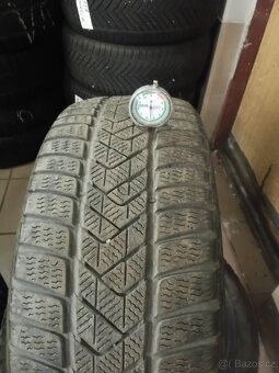 225/45 R18 PIRELLI (5mm) č.15863/b8 - 3