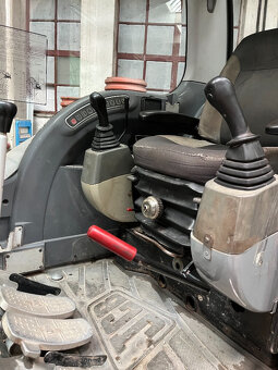 Bagr pásový JCB 8080 rok 2014 8790 Mhod - 3