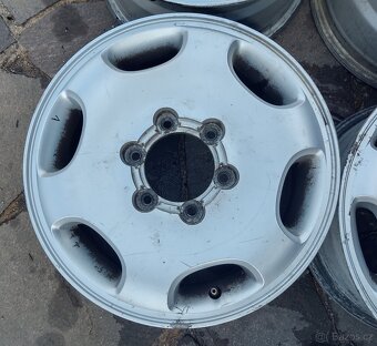 Litá kola originál 16" Ssangyong Rexton I. Tři typy - 3