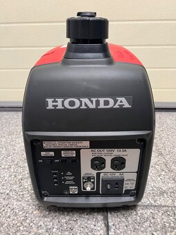 Honda EU2000i elektrocentrála - 3