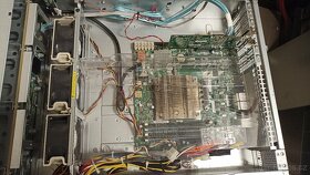 Supermicro 2U, 12x3,5"; E3-1230v5, 16GB RAM, 2PSU - 3