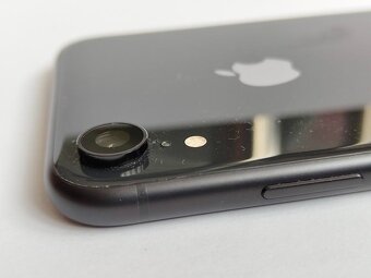 iPhone XR 64Gb black. Prodám zachovalý používaný iPhone XR v - 3