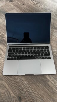 MacBook Pro - 3