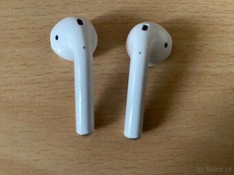 Apple AirPods 2019 MV7N2ZM/A - 3