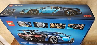 LEGO Technic Bugatti Chiron 42083 - 3