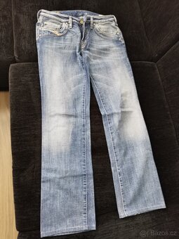 Dámské oblečení - 3