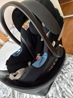 Autosedačka Cybex Aton M i-size s bází - 3