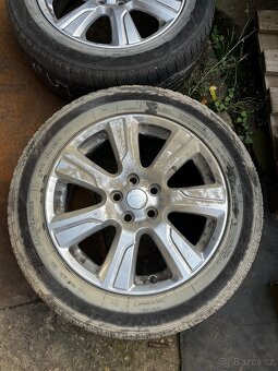 Kola Land Rover R19 - 3