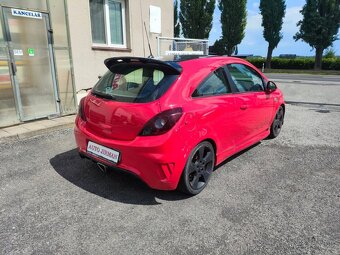 Opel Corsa 1.6 Turbo OPC - 3