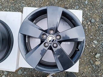 ALU kola R16 5x100 Scala Rapid Kamiq Fabia - 3