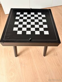 Šachový stolek - 3