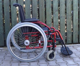 012-Mechanický invalidní vozík Meyra Avanti. - 3