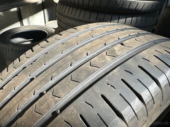 Pneu Continental 225/60R17 - 3
