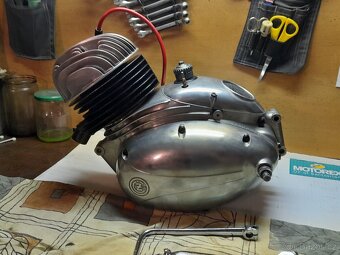 Čz 150c motor - 3