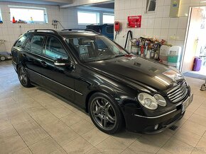 Mercedes Benz C AMG - 3