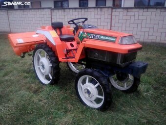 Malotraktor Kubota XB 1 - 3