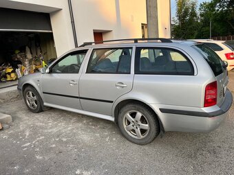 Octavia 1 2,0 LPG - 3