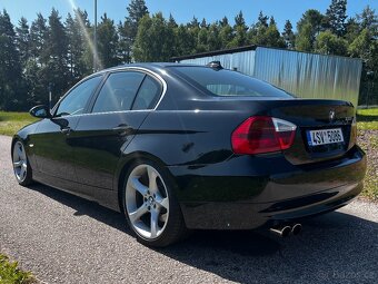 BMW E90 330i - 3