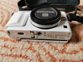 Olympus Pen E-PL6 - 3