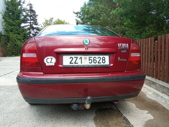 Škoda Octavia GLXi s motorem AKL 74 kW 1.6 MPI - 3