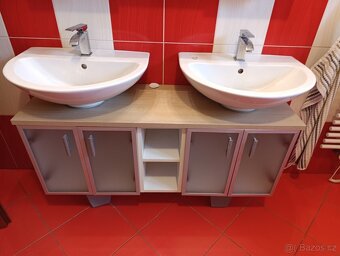 Nabízím tento koupelnový set Jika - 3