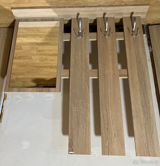 Botník s věšákem - 3