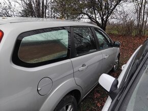 ford focus   2009  1.6 benzin - 3