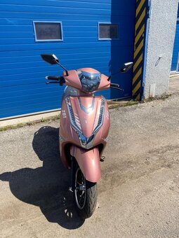 Elektroskútr MoBee Z01 - 3