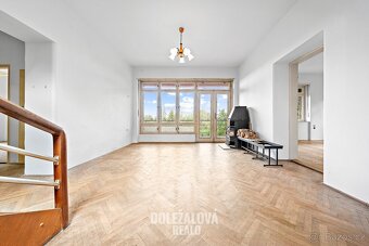 Prodej vily 262 m², Mostkovice, ev.č. 00807 - 3