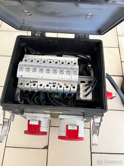 Přenosný stavební rozvaděč - 3