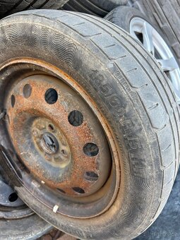 Kola Suzuki Swift - 3