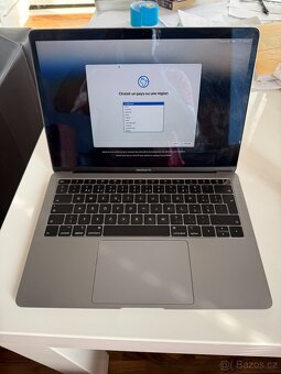 MacBook Air 13, model A1932 - 3